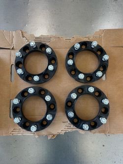 Wheel spacers by BORA