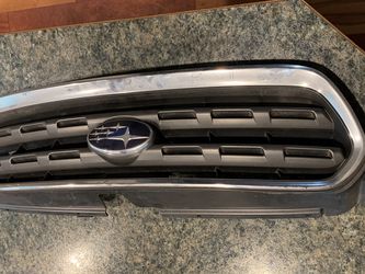 05-07 Subaru Outback Grill