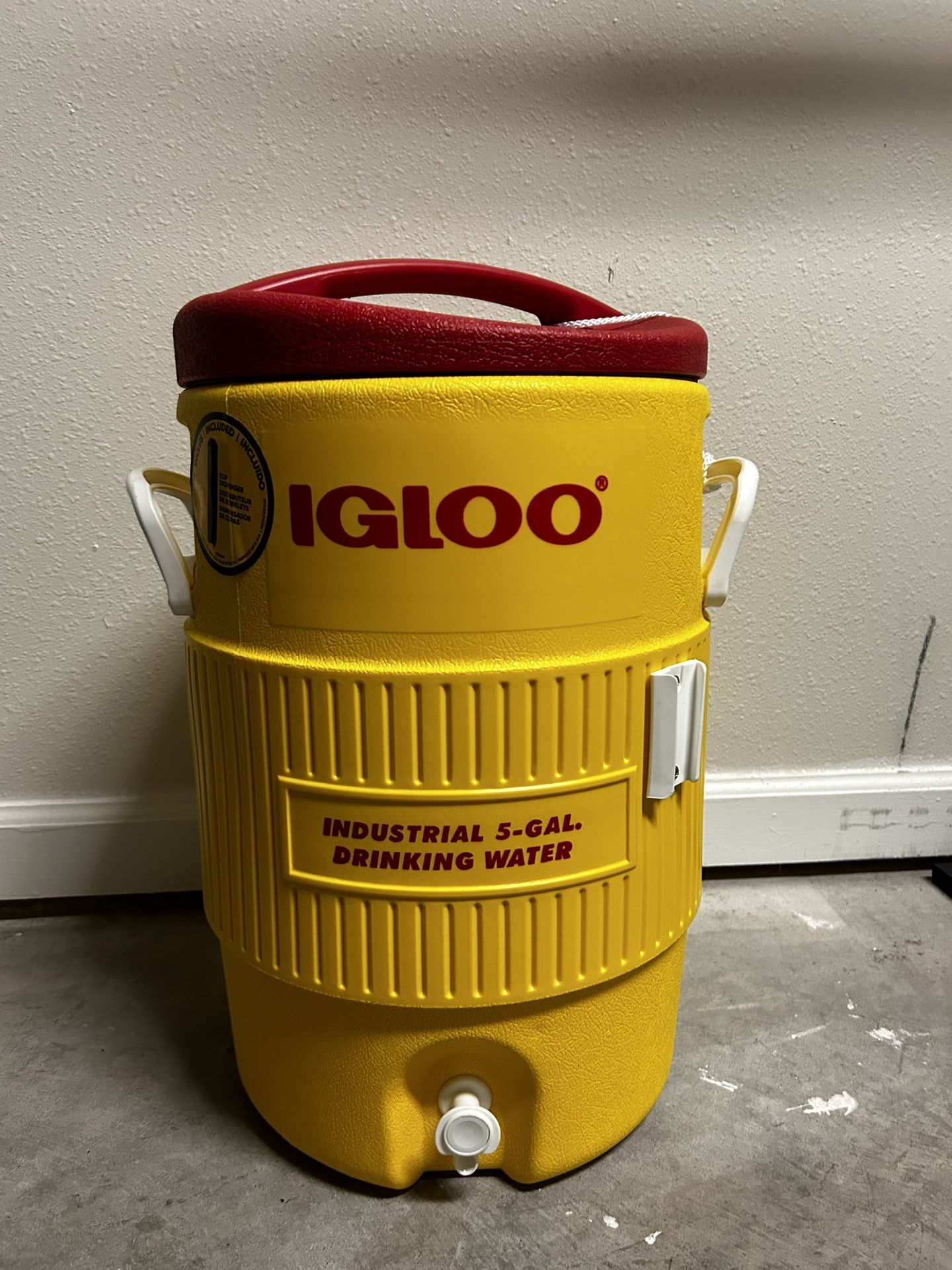 5 GAL Industrial Beverage Dispenser