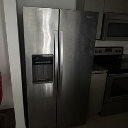 Whirlpool Refrigerator