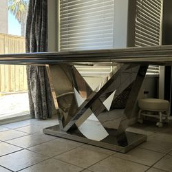 Luxury Granite Dinning Table and 6 Chairs
