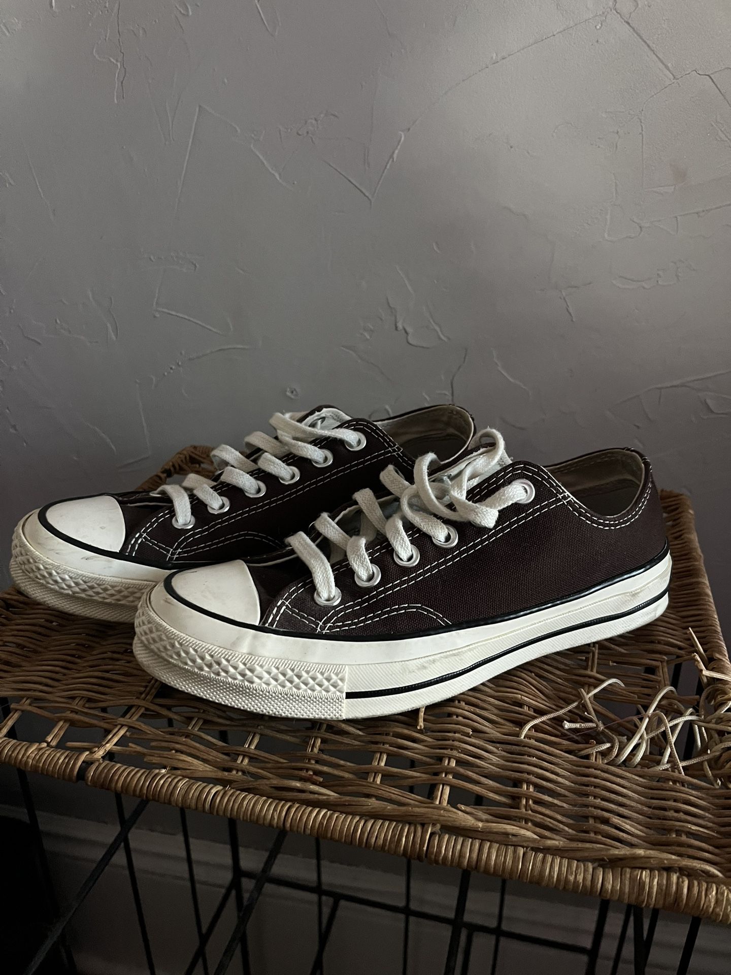 Brown Low Converse