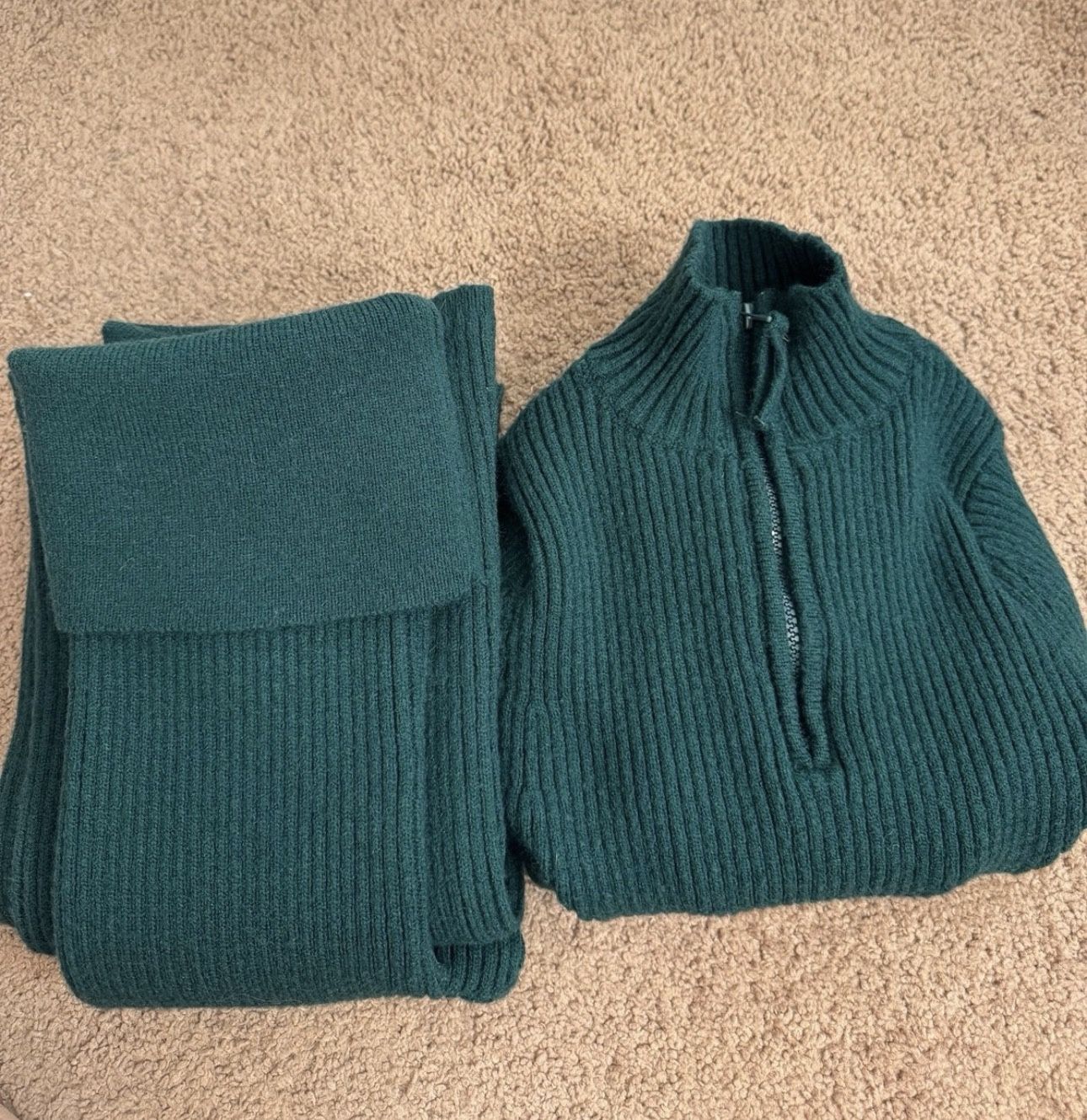 Fashion Nova 2 Piece Set (Green)