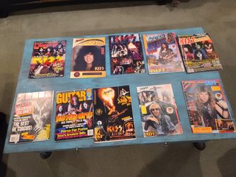 Kiss Magazines