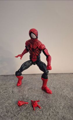 Spider-Man Marvel Legends Action Figure