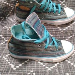 Converse Size 4.5 Junior 