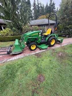 2011 John Deere 2320 Tractor + Attachments