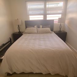 Bedroom Set (bed, nightstands, lamps)