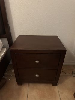 2 Drawer Nightstand - Great Condition - 15$