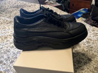 Size 9 Armani Emporio 