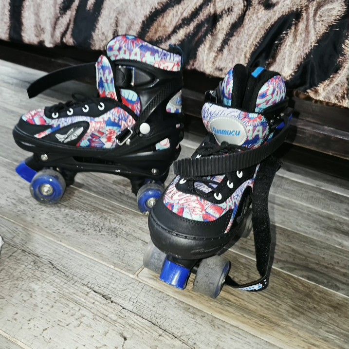 Patines De 4 Ruedas. ¡Como Nuevos!