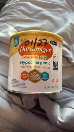 Baby formula with iron