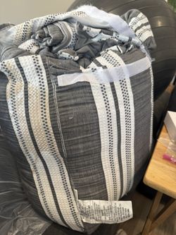 King Comforter Set – New, Just Needs a Wash