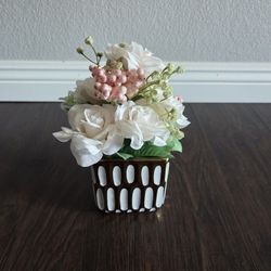 Gold And White Vase Artificial Flowers 💐 