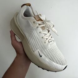 Men’s Nike interact shoes