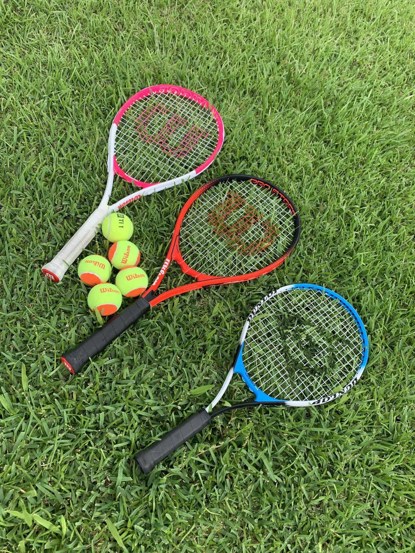 Tennis Racket Bundle 45$ For All 2 Adult Size 1 Kids