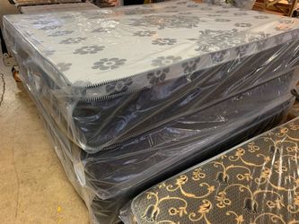 Huge Mattress Sets On Sale