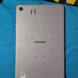 UNLOCKED SAMSUNG 32GB TABLET 8IN ($75)