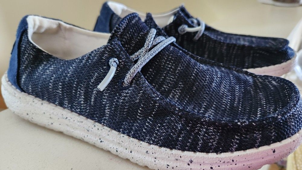 Navy Blue HEY DUDES (7)
