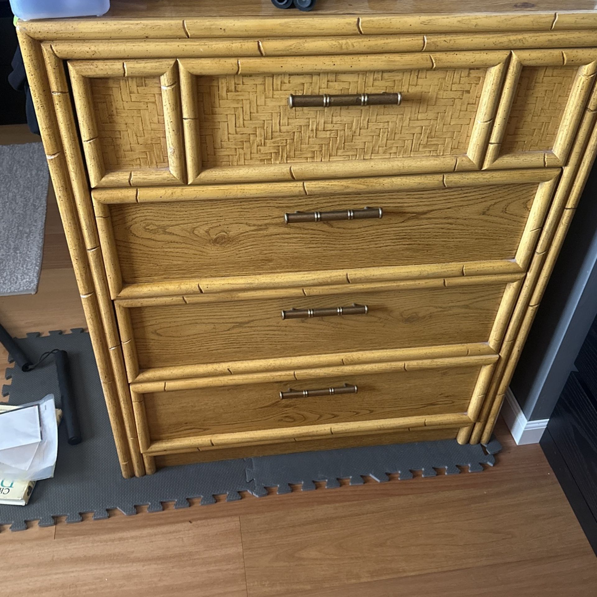 4 Drawer Wood Dresser 