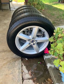 Tires and wheels 245-60-18 Rines y llantas para Ford Explorer