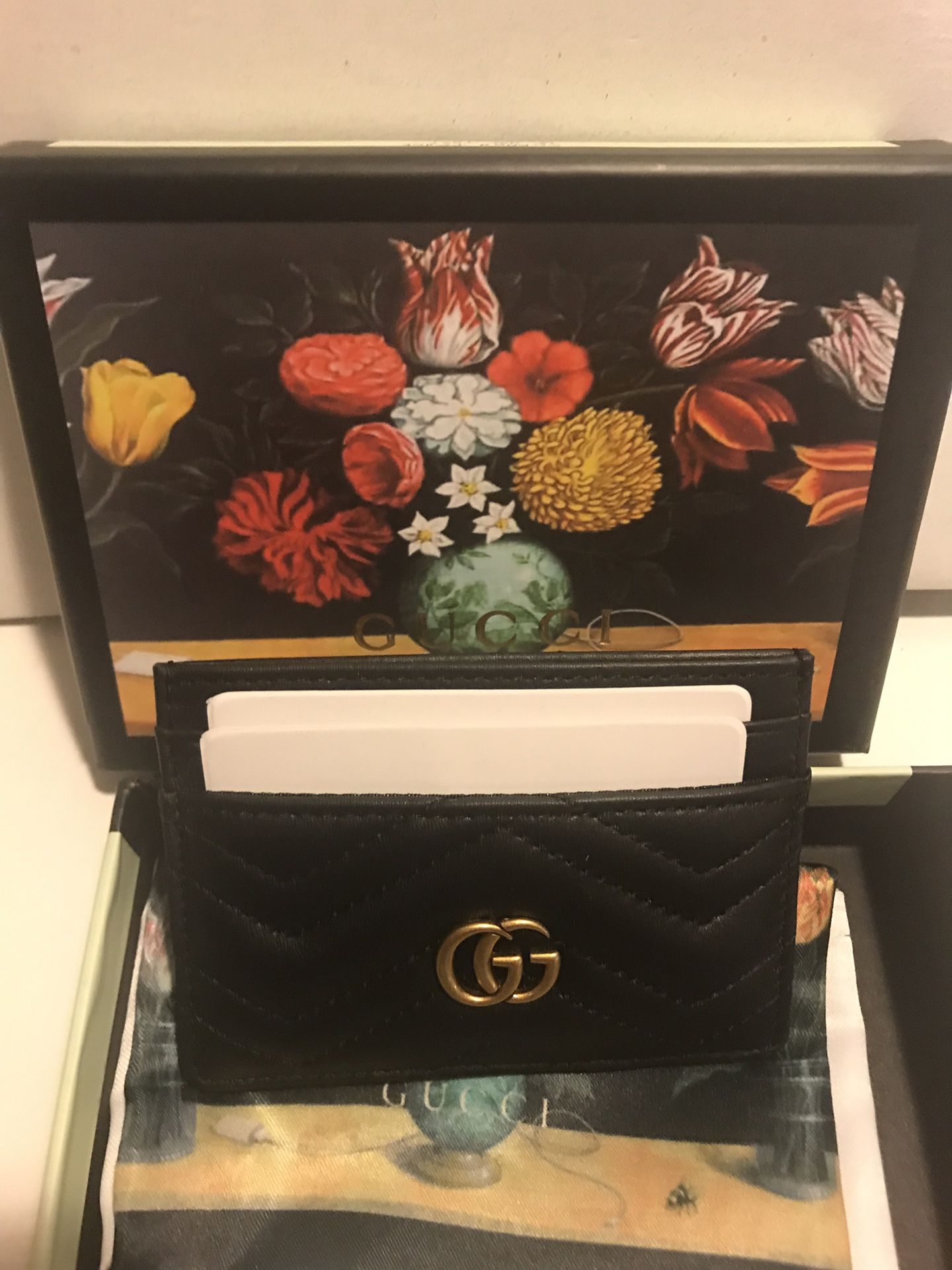 Gucci black leather card holder wallet