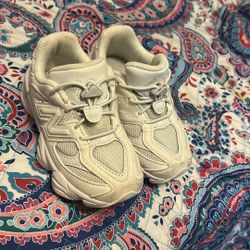 Size 8, New Balance Babies