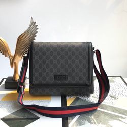 Gucci Mens crossbody