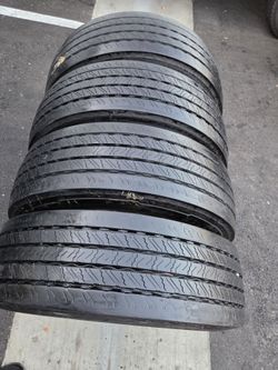 4 Used Tires 245 70r19.5 Continental Contry Hybrid HDS May Be 85%Traed On, DOT 1122 , LR G , $370.00 al4