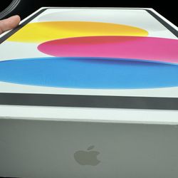 iPad (10th generation) - Silver