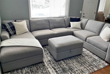 Sectional couch