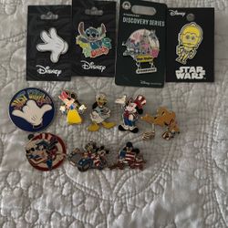 Disney Parks Pin Collection Lanyard