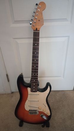 Fender Strat Vintage  1995 ( made in Mexico ) mint condition rare