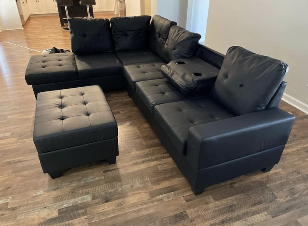 New Black Leather Sectional Sofa Couch With Storage Ottoman & Cupholder (Reversible Chaise)