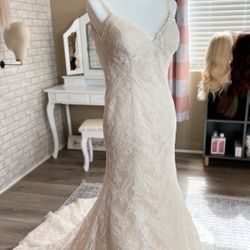 Justin Alexander Wedding Dress SZ 10 Ivory/Lace