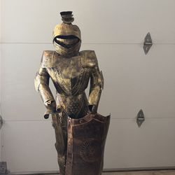 Knight. Suit of armor.