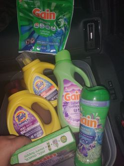 Tide & Gain Laundry Products Bundle