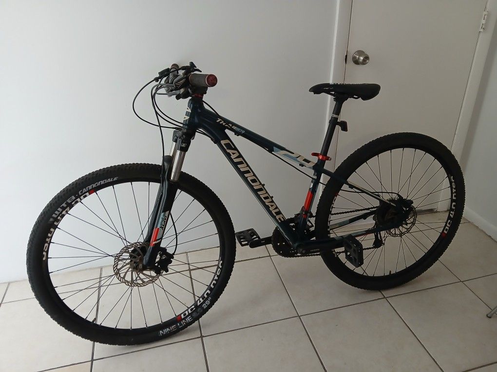 Canondale Trail 5 Frame S Tire 29