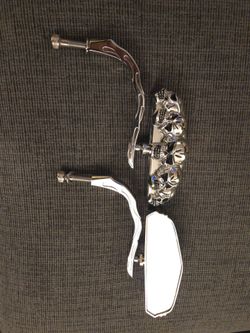 5 Skull Head Motorcycle Mirror/ Chrome