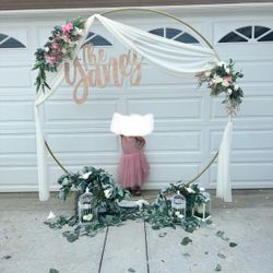 7 Ft Gold Wedding Arch