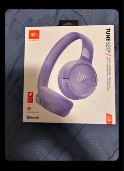 JBL Tune 520BT Bluetooth Wireless On-Ear Headphones USB-C Connection, Built-In Mic