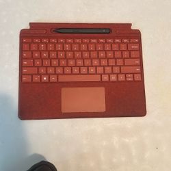 Surface Keyboard And Pen 