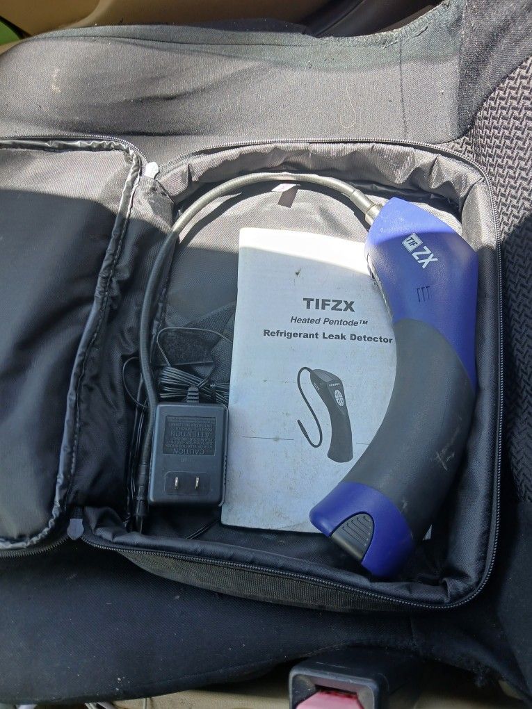 TIFZX REFRIGERANT LEAK DETECTOR