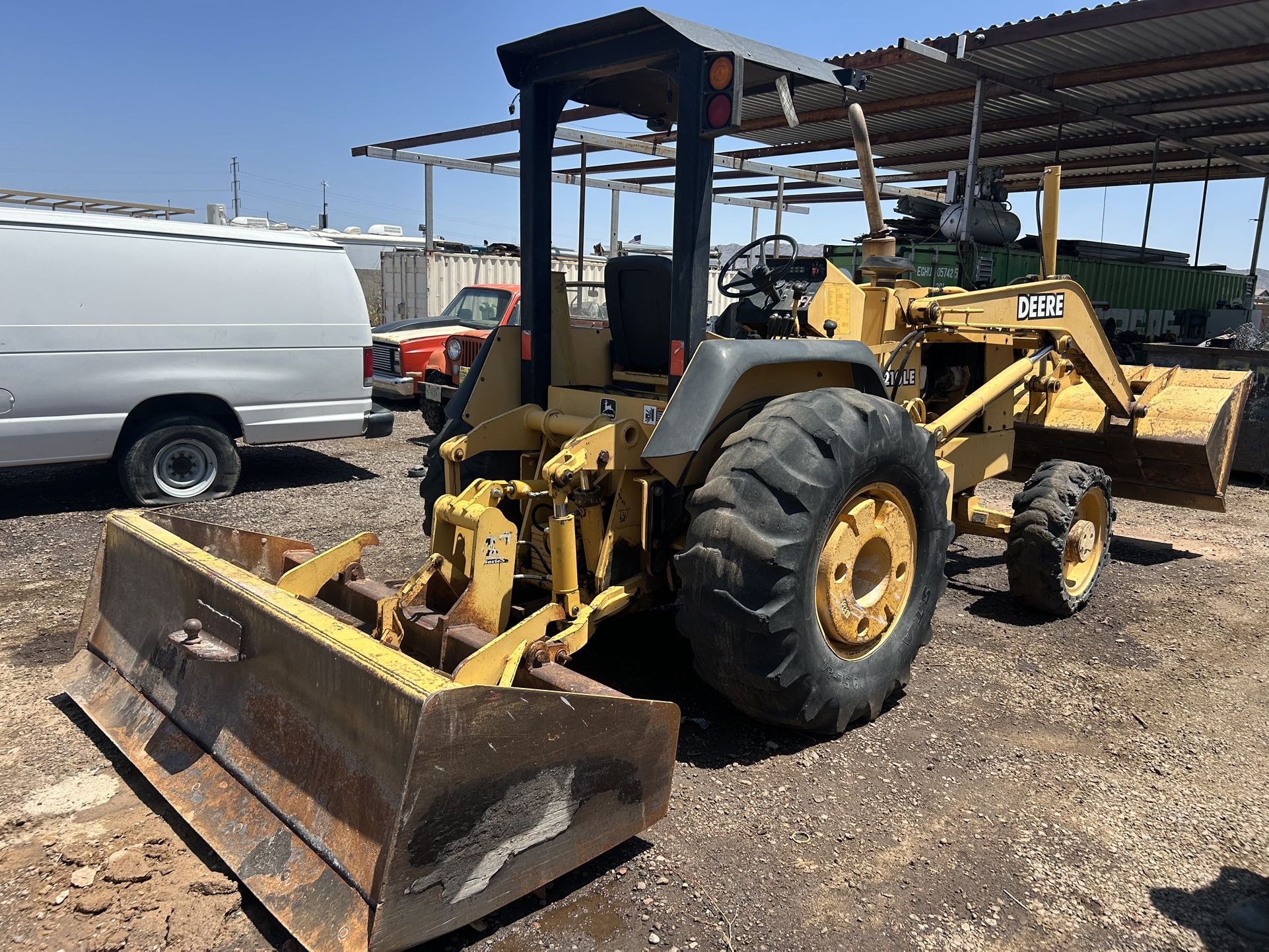 2001 John Deere 210 LE