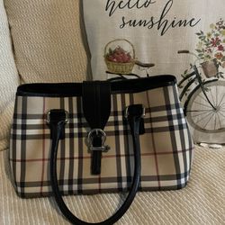 Authentic Burberry Purse