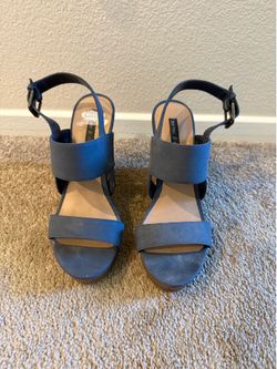Dusty Blue Women’s Shoes. Size 8.5