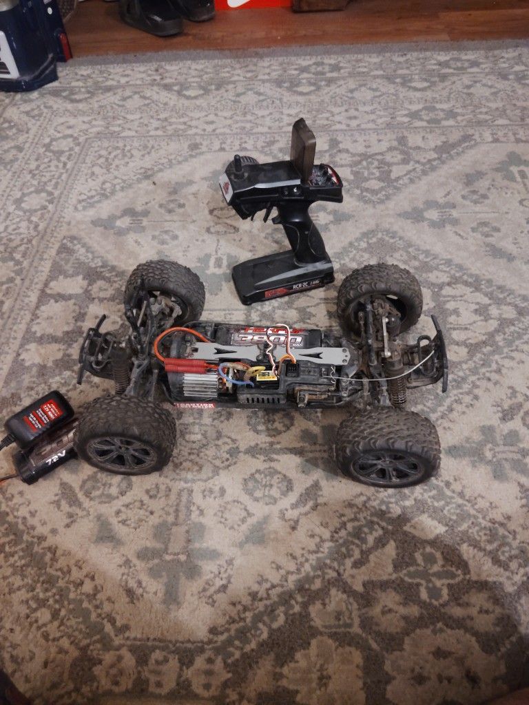 Redact RC Truck for Sale in Peoria, AZ - OfferUp