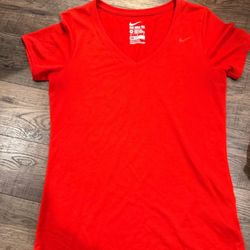 Women’s Nike Athletic Shirt