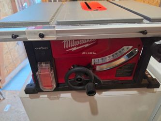 Tablesaw milwaukee