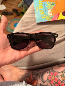 Pierce the veil glasses